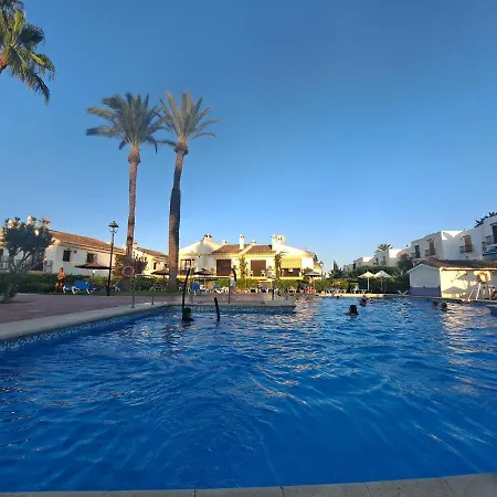 Shore 4 Persons 2 Pools And 200 M Apartman Vera
