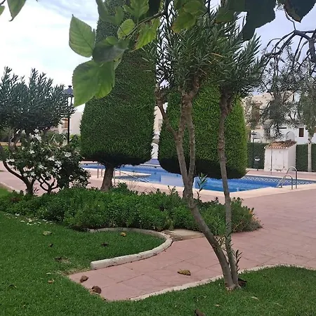 Shore 4 Persons 2 Pools And 200 M Apartman